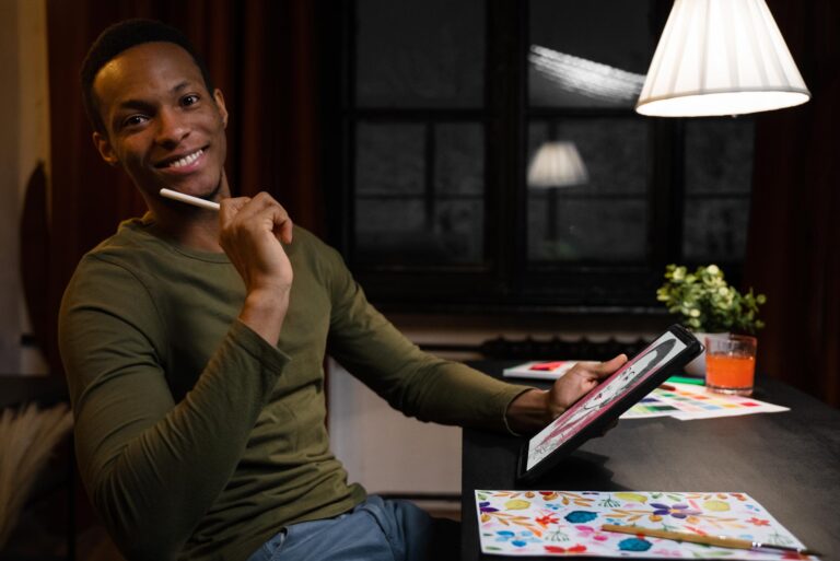 side-view-illustrator-drawing-tablet-2